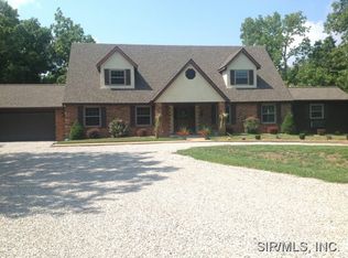6811 Oakdale School Rd, Millstadt, IL 62260