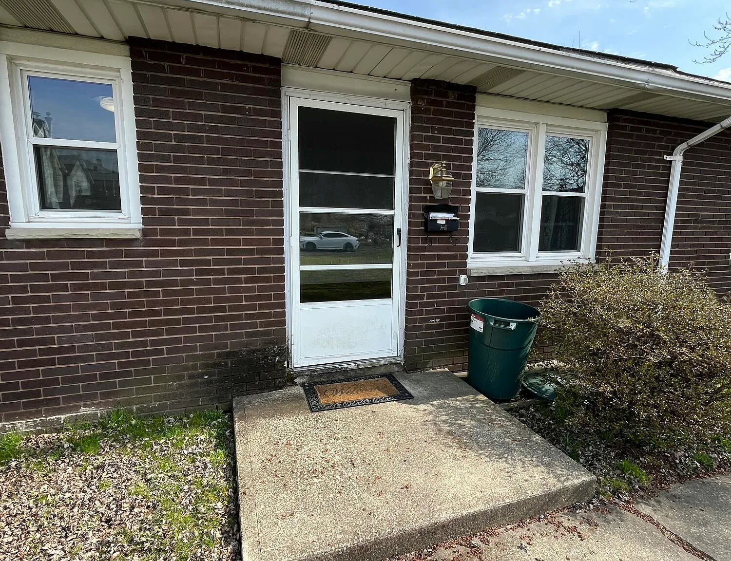 1 bed, 1.0 bath, 500 sqft, $995 — Photo 2