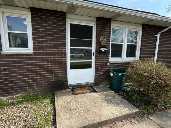 612 Oak St APT 3