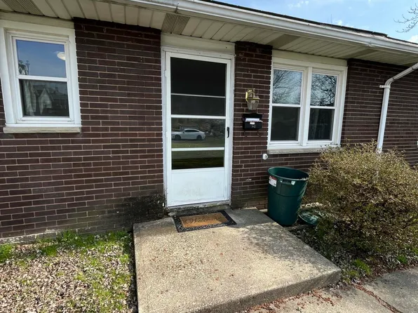 612 Oak St APT 3, Old Forge, PA 18518