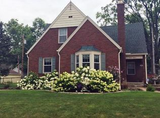 1111 E Richwoods Blvd, Peoria, IL 61603