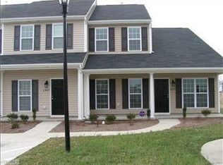 6805 Derby Run Dr, Whitsett, NC 27377