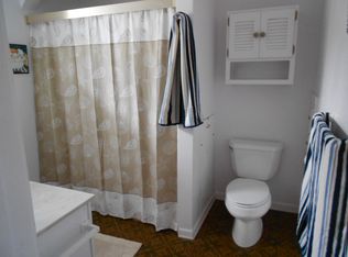 66 Hurstbourne Rd, Rochester, NY 14609