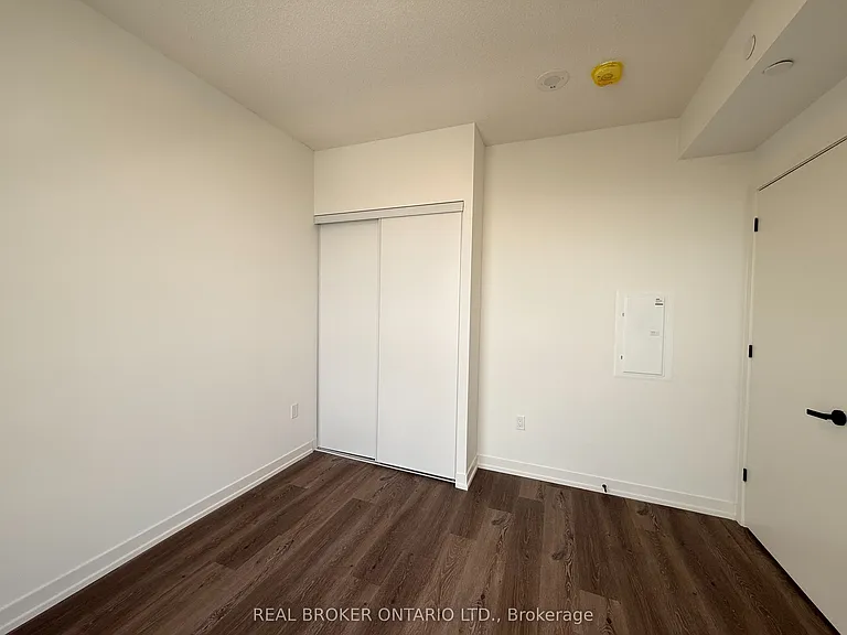 28 Interchange Way #2507 — Photo 16