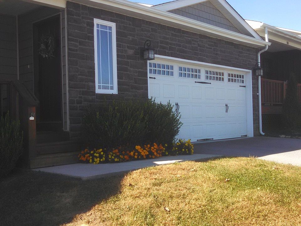 1st image of 103 Weeping Willow Dr