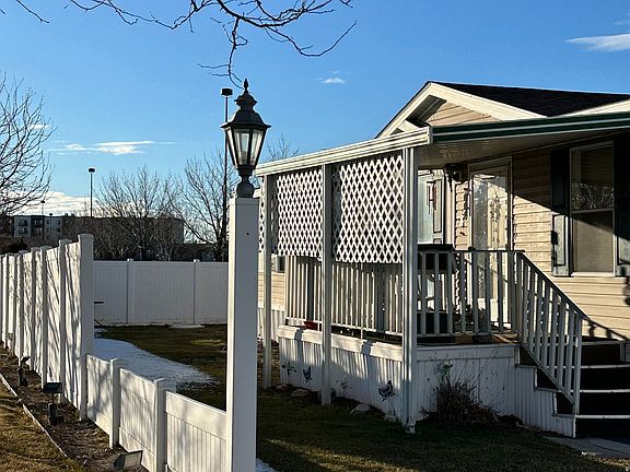 2nd image of 3086 S Justice St