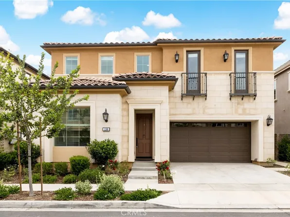 1186 Viejo Hills Dr, Lake Forest, CA 92610