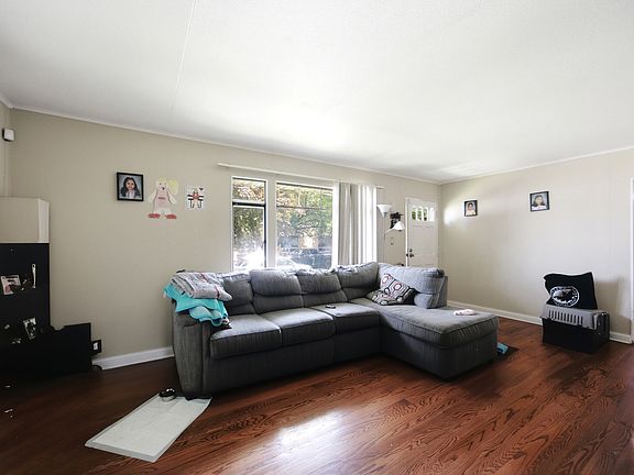 3rd image of 2801 S 12th Ave
