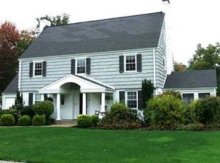 73 Mohawk Dr, East Hartford, CT 06108
