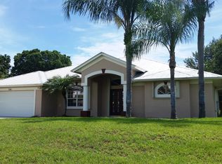 2181 SE Bersell Rd, Pt Saint Lucie, FL 34953