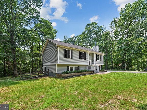 4th image of 884 Western Ln