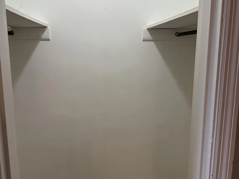 2047 Coburn Blvd #6 — Photo 3