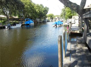 5204 S Riverview Cir, Homosassa, FL 34448