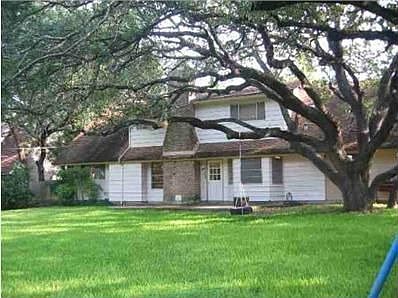 4th image of 727 Firefly Dr