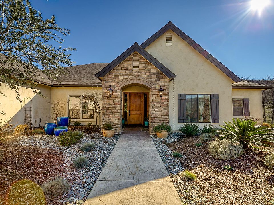 1st image of 9805 Brickwood Dr
