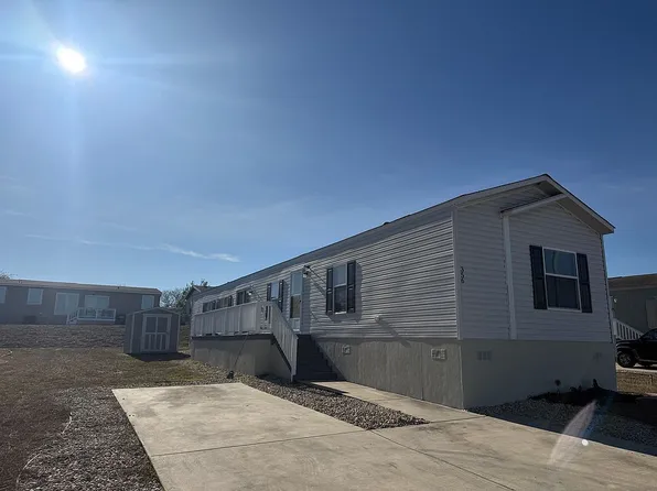 356 Concho Way Dr, Converse, TX 78109