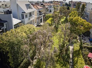 125 Spinnaker Mall, Marina Del Rey, CA 90292