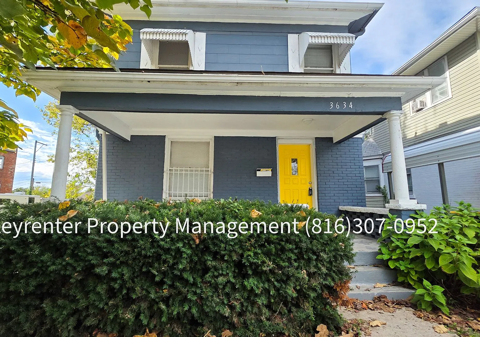 3-Bedroom Kansas City Home with Covered Parking and Backyard Access — Photo 4