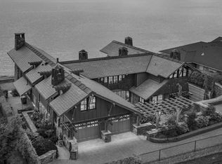 9710 Lindsay Pl, Edmonds, WA 98020