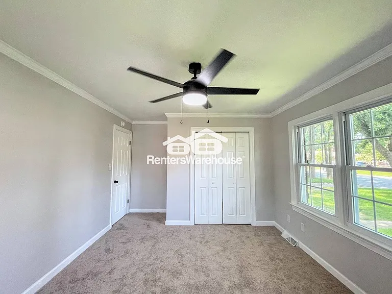 5 Paddock Dr — Photo 23