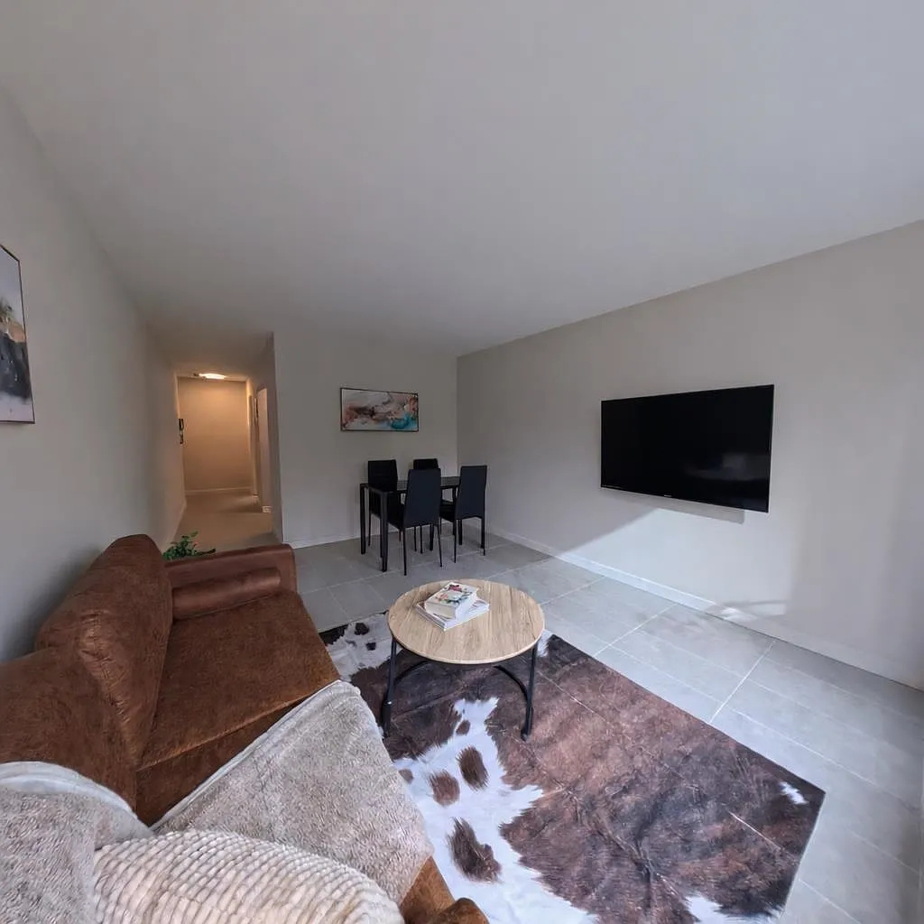 1 bed, 500 sqft, $2,690 — Photo 2