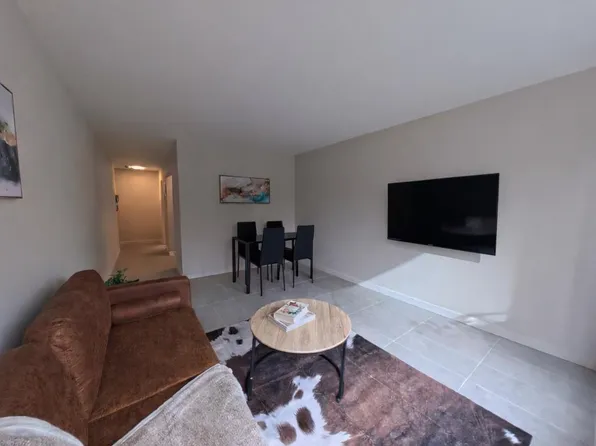 1540 Haro St, Vancouver, BC