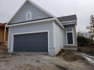1010 Willow St, Pleasant Hill, MO 64080