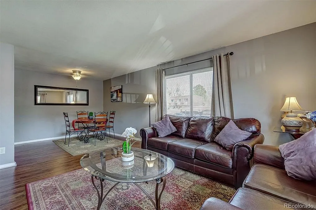 2 bed, 1.5 bath, 964 sqft, $1,500 — Photo 3