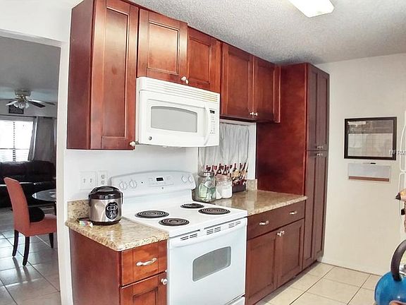 2nd image of 6252 S Bend Sq #172