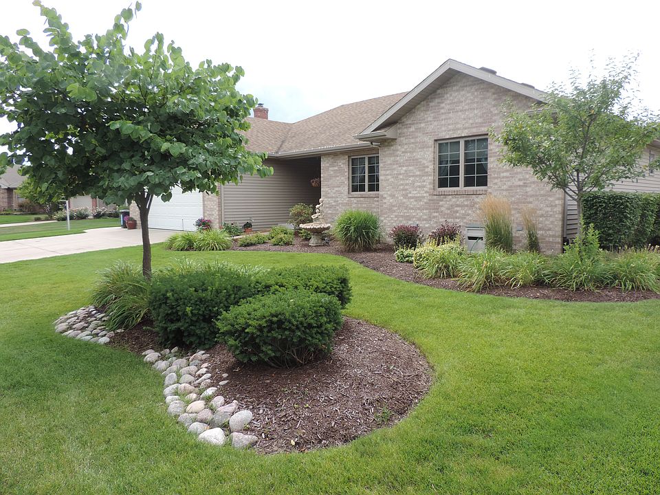 1st image of 1310 Tiger Lily Ln