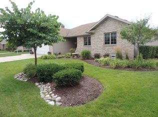 1310 Tiger Lily Ln, Joliet, IL 60435