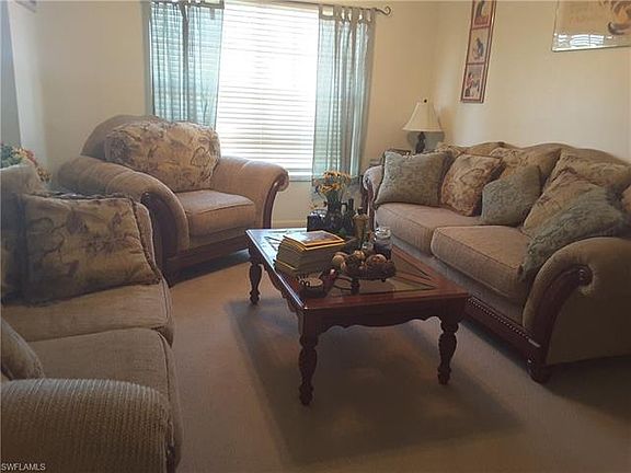 2nd image of 1437 Caywood Cir N