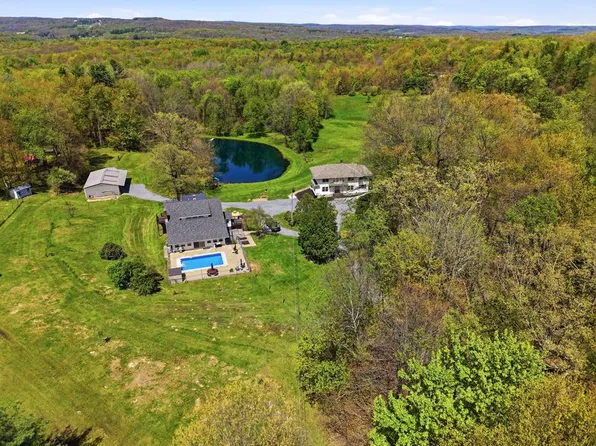 367-369 Buttermilk Hill Rd, Franklin, PA 16323
