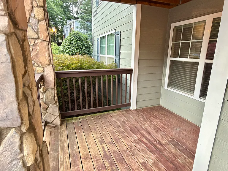 Outdoor private deck