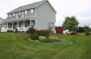 2nd image of 2129 Constitution Dr