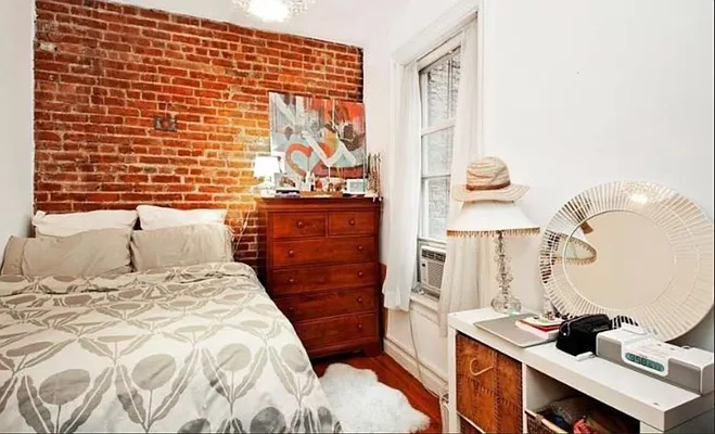 Rented by LJ Sloane Management | media 10
