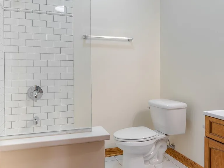 3656 N Lincoln Ave #C — Photo 7