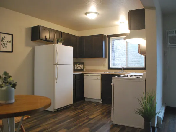 Ell-Mar Apartments, 1403 N Washington Ave #11187226, Saint Peter, MN 56082