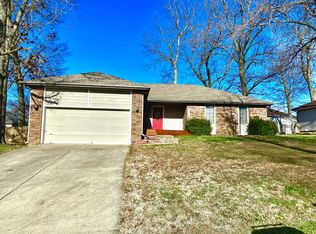 3975 W Lombard St, Springfield, MO 65802