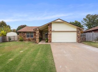 1605 N 26th Ct, Broken Arrow, OK 74014