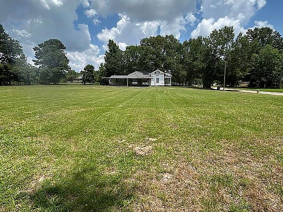 4th image of 2520 S State Line Ave