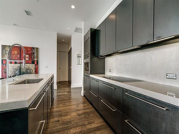 5th image of 2200 Victory Ave APT 1006