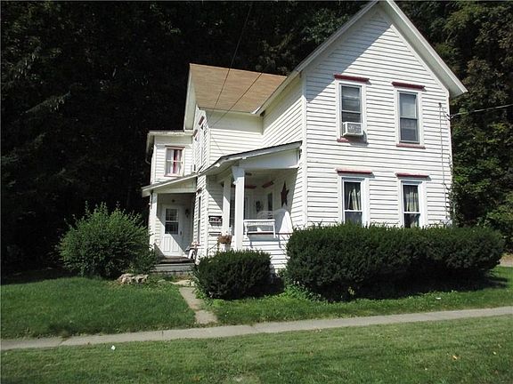 2nd image of 50 Glen Ave