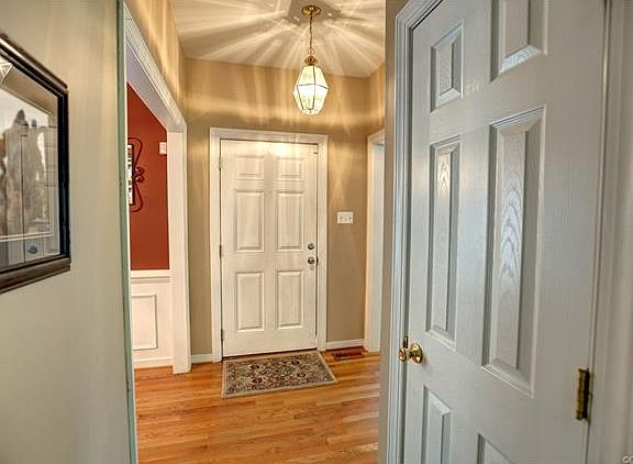3rd image of 5701 Rolling Creek Pl