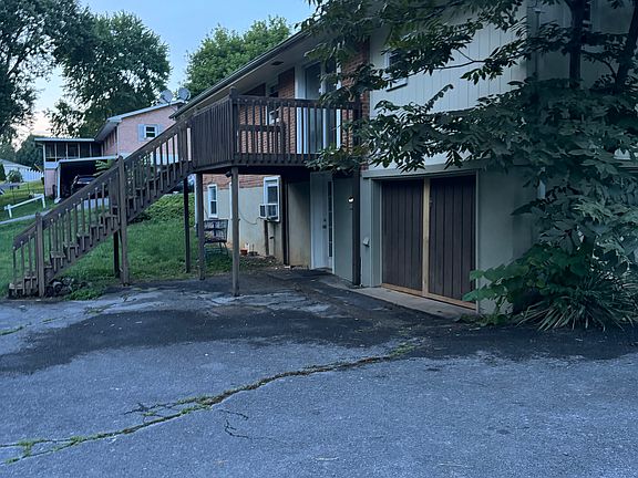 3rd image of 1303 John Exum Pkwy #2