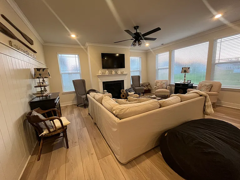 32809 Round Rock Beach Cir — Photo 15