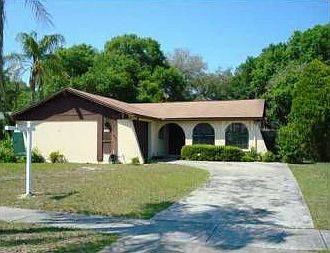 1st image of 8852 Oak Cir
