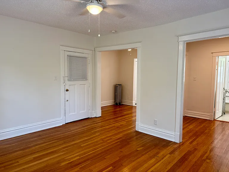 2419 Sutton Blvd #3N — Photo 10