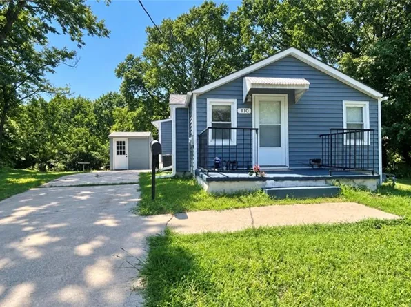810 N Grand Ave, Independence, MO 64050