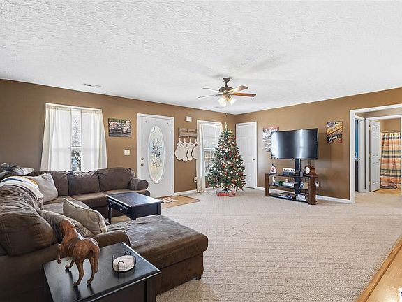 2nd image of 137 Allison Dr